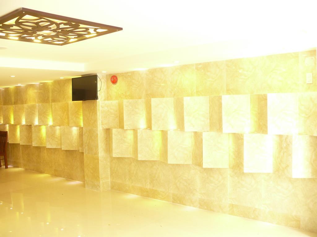 Rex Hotel y Apartamento Nha Trang Exterior foto