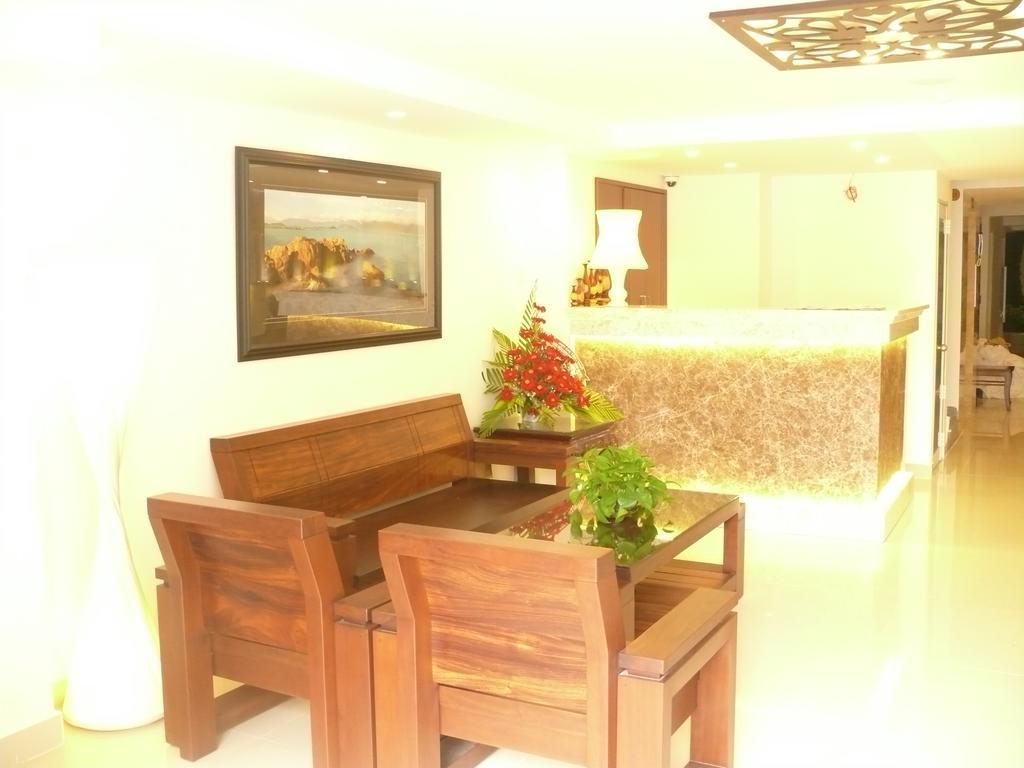 Rex Hotel y Apartamento Nha Trang Exterior foto