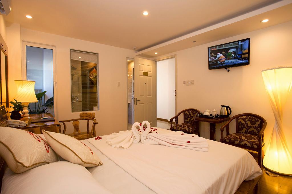 Rex Hotel y Apartamento Nha Trang Habitación foto