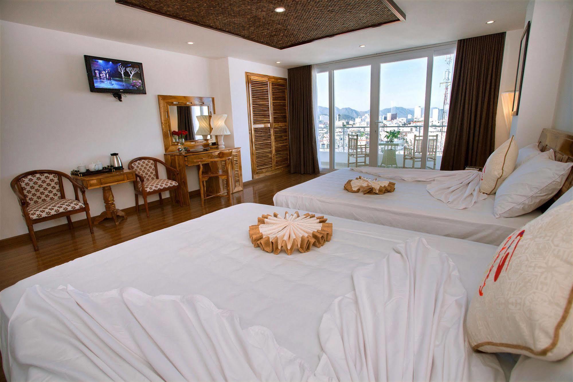 Rex Hotel y Apartamento Nha Trang Exterior foto